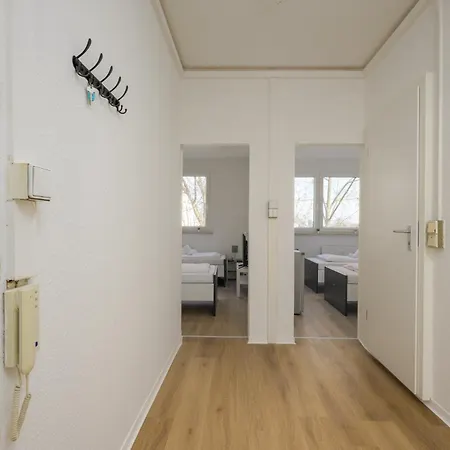 Monteurzimmerking Halle Apartment *